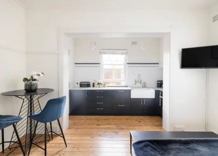 Art Deco Studio In The Heart Of Darlinghurst