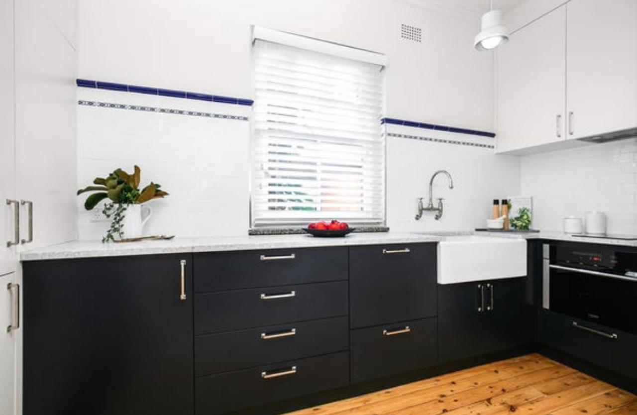 Art Deco In The Heart Of Darlinghurst Sydney